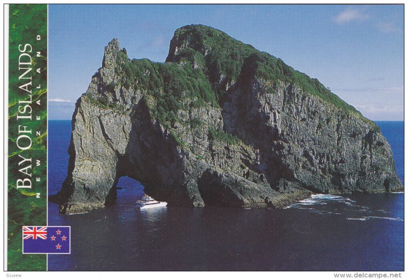 BAY OF ISLANDS, New Zealand, 1950-1970´s; The ´Hole In the Rock´