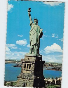 Postcard Statue of Liberty New York City New York USA