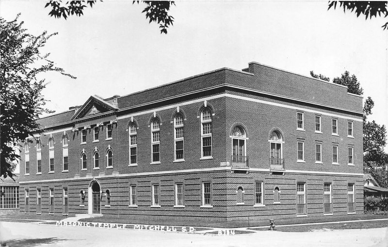 F83/ Mitchell South Dakota Postcard RPPC c1930s Masonic Temple