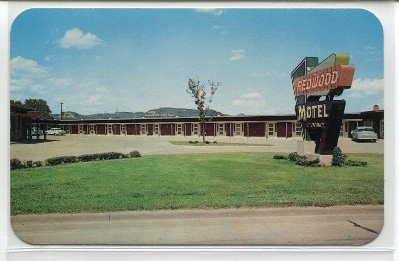 Redwood Motel La Crosse Wisconsin postcard