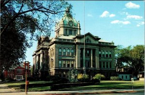 Green Bay, WI Wisconsin BROWN COUNTY COURT HOUSE Courthouse 1958 Chrome Postcard