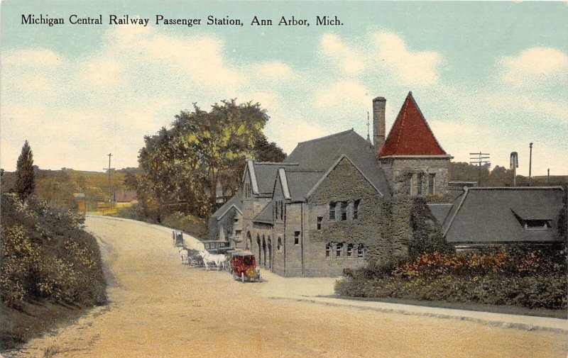 J66/ Ann Arbor Michigan Postcard c1910 Michigan Central Railroad Depot 279