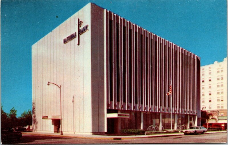 First National Bank Bradenton Florida fluido Station Wagon Postal Vintage UNP Vintage 