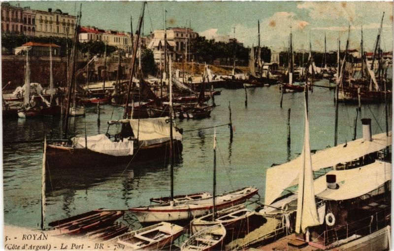 CPA ROYAN - Le Port (480863)