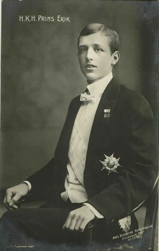 Prince Erik, Duke of Västmanland, in Uniform, Medals (1907) RPPC