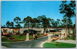 Vtg Fort Lauderdale Florida FL Royal Plaza Trailer Court Park 1950s Postcard