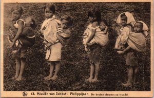 Philippines De Bruine Kleuters op Wandel Ethnic Kids Vintage Postcard C046 