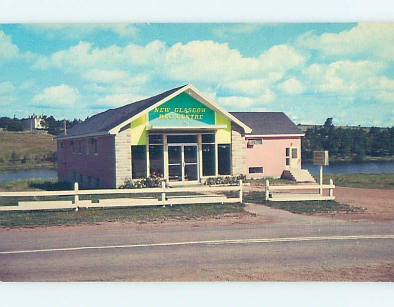 Damaged Back Pre-1980 REC CENTER New Glasgow - Near North Rustico PE G1639