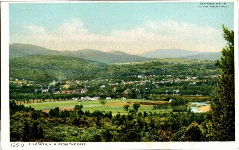 View of Plymouth New Hampshire from the East Vintage Postcard O26