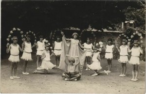 CPA carte photo CHAMPAGNE-SUR-SEINE enfants en costume (979977)