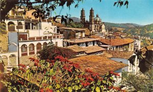 Vista Panoramica Taxco Mexico Tarjeta Postal Writing on back 