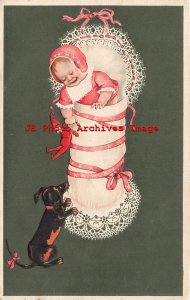 PFB No 5825, Baby Watching a Dachshund Dog