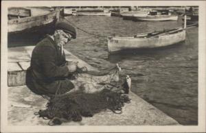 Old Italian Fisherman Mending Nets Napoli Italy Real Photo Postcard