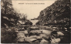 CPA CROZANT - Le Pont sur la Sedelle et les Ruines (121795)