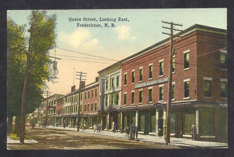 FREDERICTON NEW BRUNSWICK CANADA DOWNTOWN QUEEN STREET SCENE VINTAGE POSTCARD