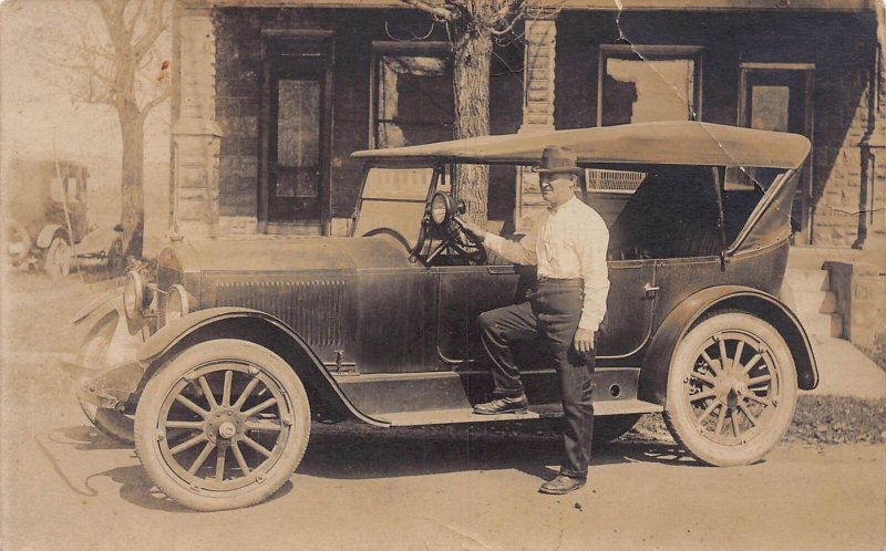 J81/ Interesting RPPC Postcard c1910 Early Automobile Driver 353