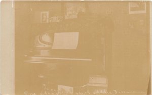 J67/ Wardner Idaho RPPC Postcard c1910 Interior Piano Home  46