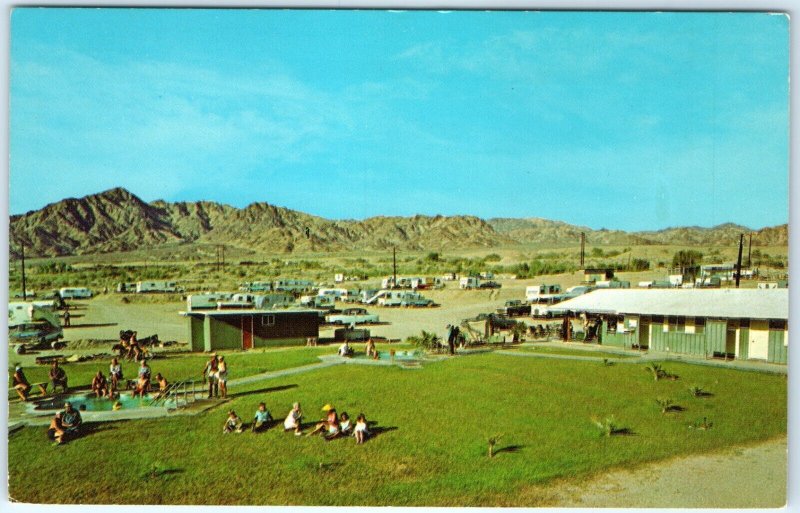 c1950s Niland, Calif Fountain of Youth Hot Spa Camp Postcard Trailer Pool CA A88