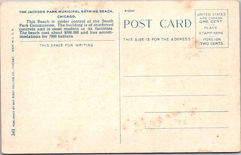 Postcard BEACH SCENE Chicago Illinois IL AM5676