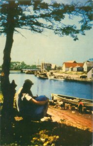 PEI Canada Murray Harbor Village, Man Sitting by Tree, Boat 1954 Chrome Postcard