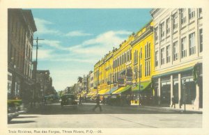 Three Rivers PQ Canada Rue des Forges Old Cars, Pedestrians Postcard