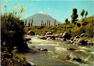 VINTAGE CONTINENTAL SIZE POSTCARD RIVER CHILI & MISTI AREQUIPA PERU MAILED 1977