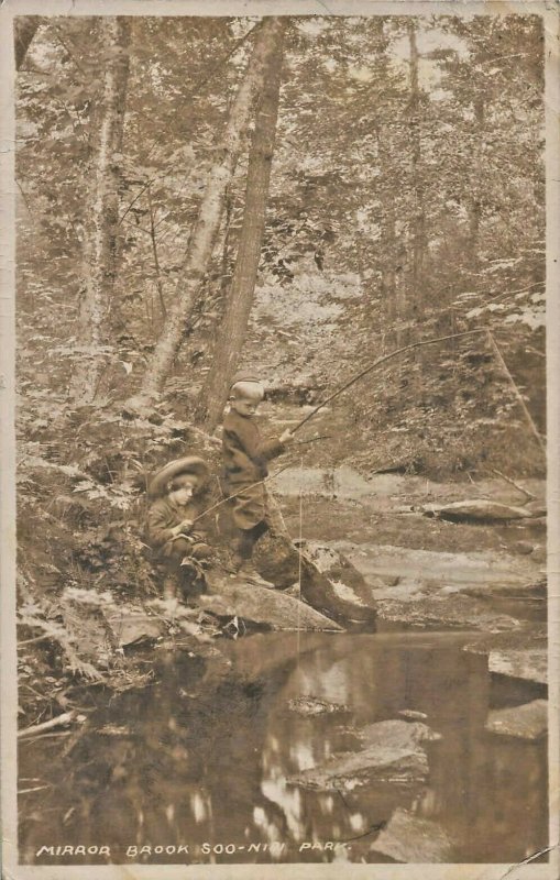 SOO NIPI PARK NH~MIRROR BROOK-BOYS FISHING~1911 REAL PHOTO POSTCARD