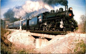 Trains Louisville & Nashville Steam Locomotive Number 152