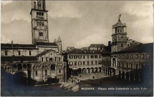 CPA MODENA Piazza della Cattedrale e delle Erbe ITALY (802472)