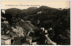 CPA THIERS Dans la Vallée Les Coutelleries (721850)