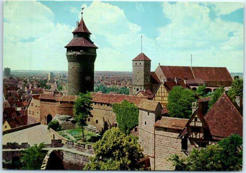 Postcard - Sinwell Tower and Heathen Tower in castle - Nürnberg, Germany