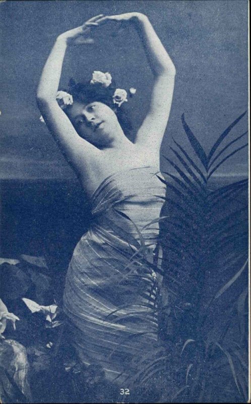 Pretty Woman w Flowers in Hair Strikes Pose c1910 Postcard