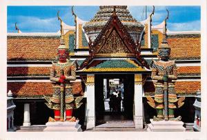 BR98972 wat phra keo temple of emerald buddha bangkok metropolitan thailand