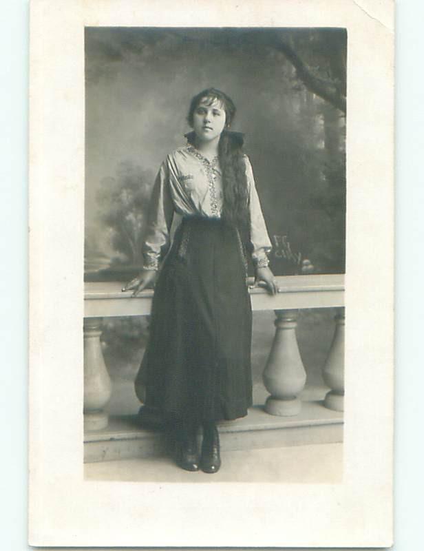 rppc 1920's PRETTY WOMAN WITH LONG HAIR AC8499