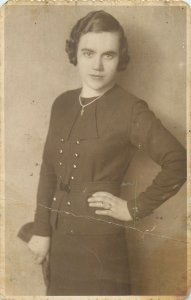 1938 Postcard  Romanian elegant young girl