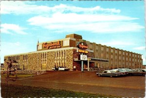 Regina, Saskatchewan Canada  VAGABOND MOTOR INN  Roadside Motel  4X6 Postcard