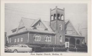 Ohio Postcard MEDINA County Old FIRST BAPTIST CHURCH