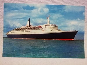 Boat Ship Cunard Line Limited Queen Elizabeth 2 1969 postcard