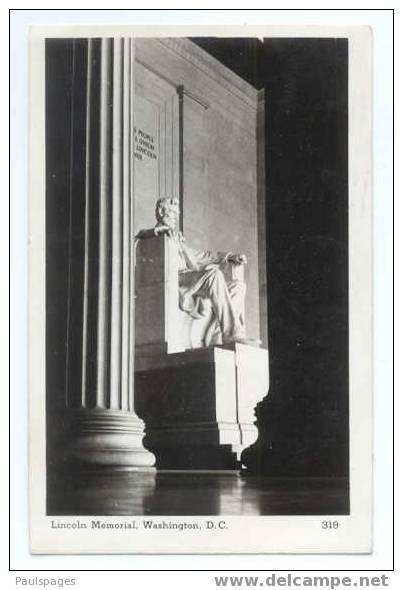 RPPC Night view of the Lincoln Memorial in Washington ,DC, 1946