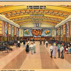 1933 Cincinnati OH Union Terminal Concourse Interior Crowd United States PC A225