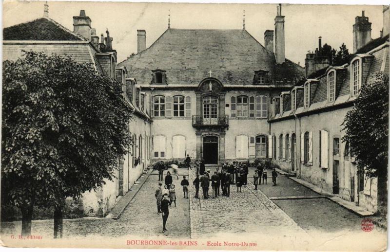 CPA Bourbonne les Bains - Ecole Notre-Dame (270464)