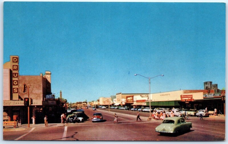 1950s Mesa, Ariz. Main St Cars Chrome Photo Street View Postcard Mormon AZ A64