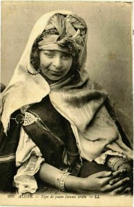 CPA AK Alger - Type de Jeune Femme Arabe ALGERIE (856420)