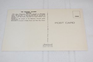 Monument Nassau Bahama Islands Postcard, Plastichrome P70633