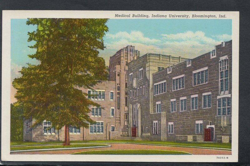 America Postcard - Medical Building, Indiana University, Bloomington  RS20670