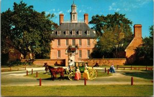 Horse Carriage Exterior Governors Palace Williamsburg Virginia VA Postcard VTG  