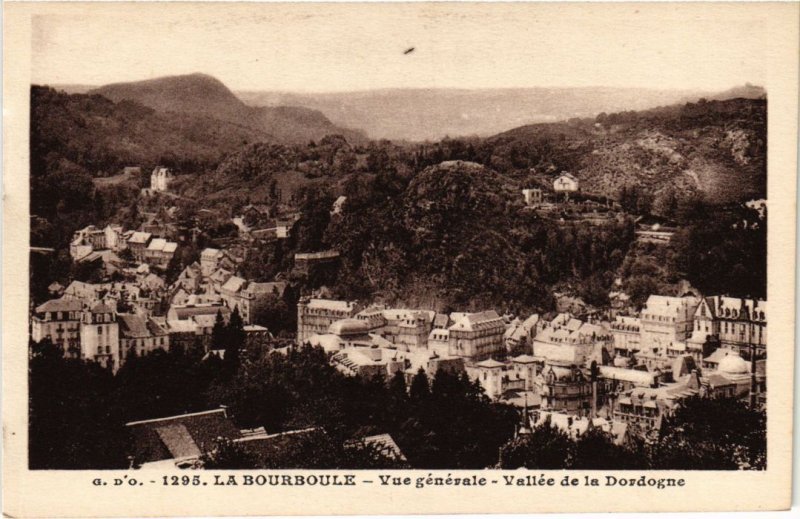 CPA La Bourboule Vue Generale, Vallee de la Dordogne FRANCE (1302749)