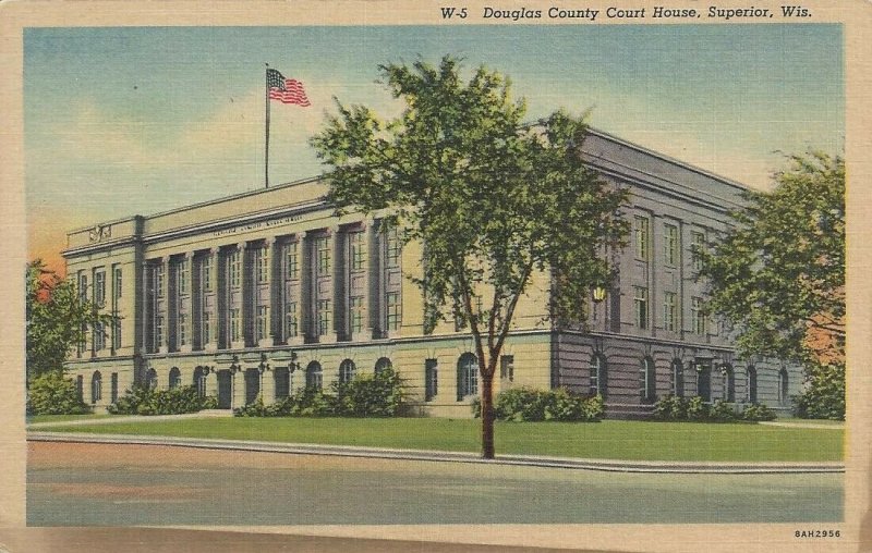 Douglas County Court House, Superior, Wis. Wisconsin Vintage Linen Postcard  