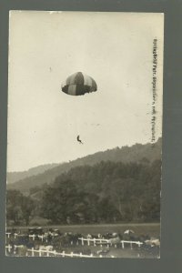 Springfield VERMONT RPPC 1908 DAREDEVIL PARACHUTING from BALLOON AIRPLANE?