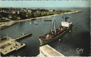 CPA OUISTREHAM - RIVA-BELLA - L'Astrée - Entrant au Port (140490)